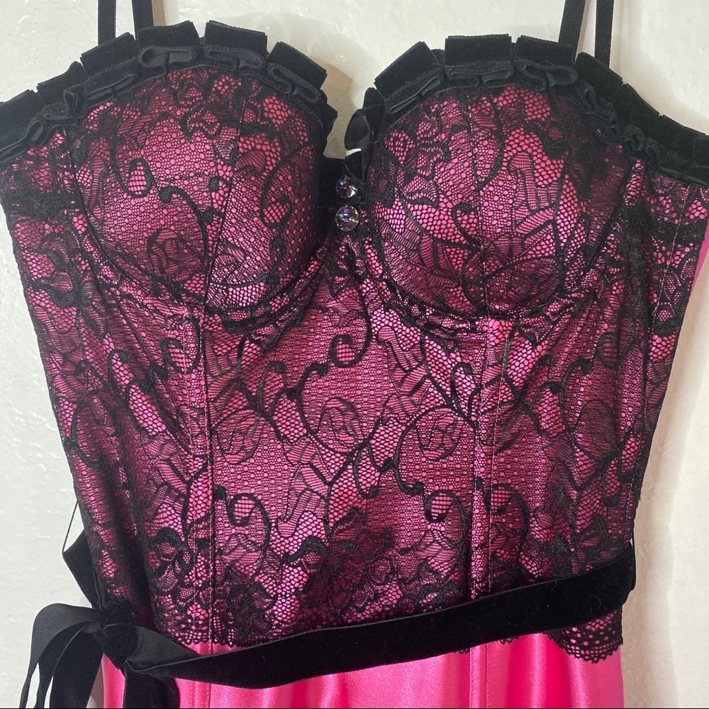 Fredricks of Hollywood corset bustier size M